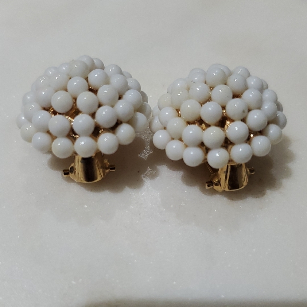 Vintage BSK White Cluster Beaded Clip On Earrings